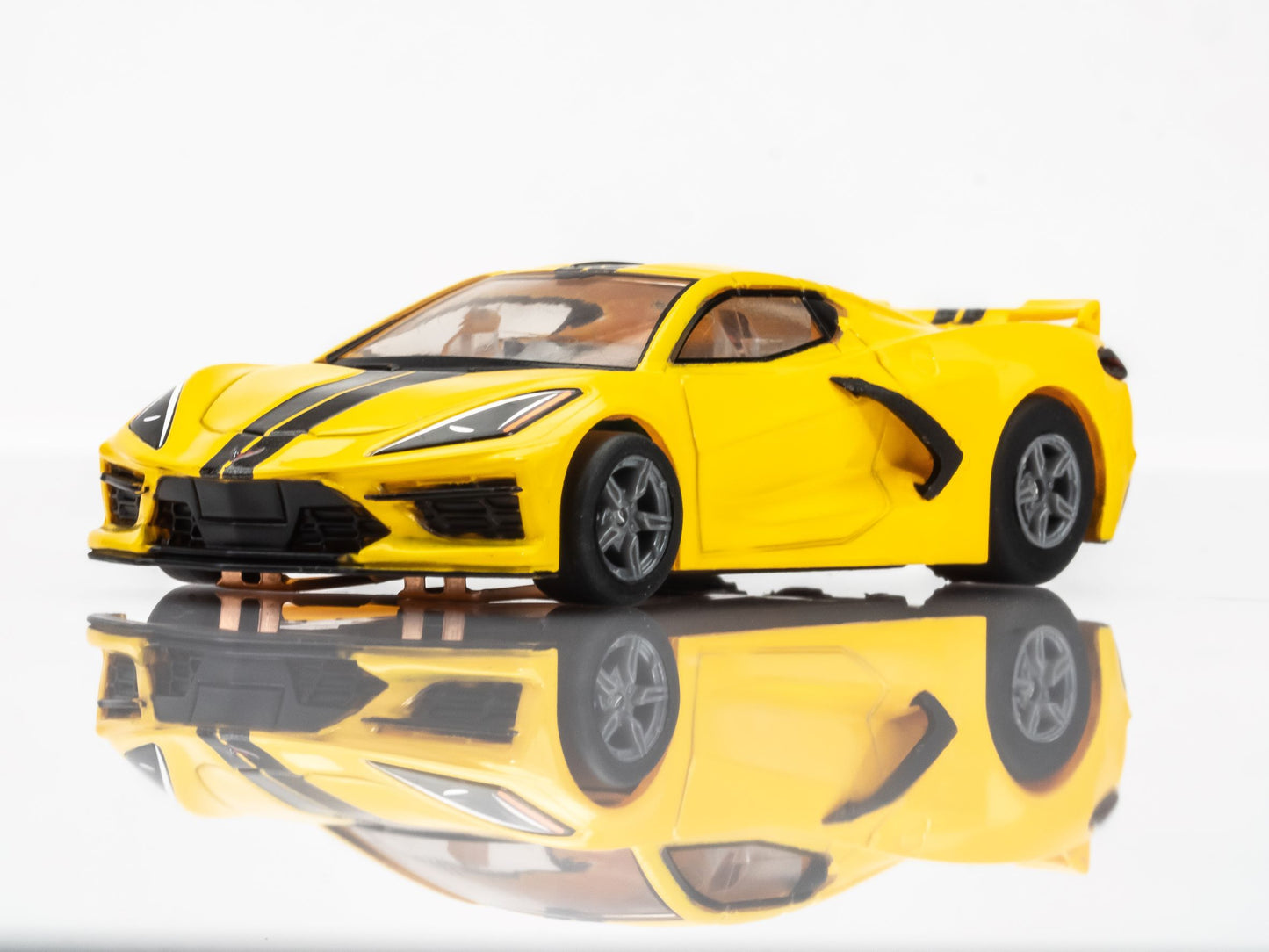 AFX Corvette C8, Accelerate Yellow