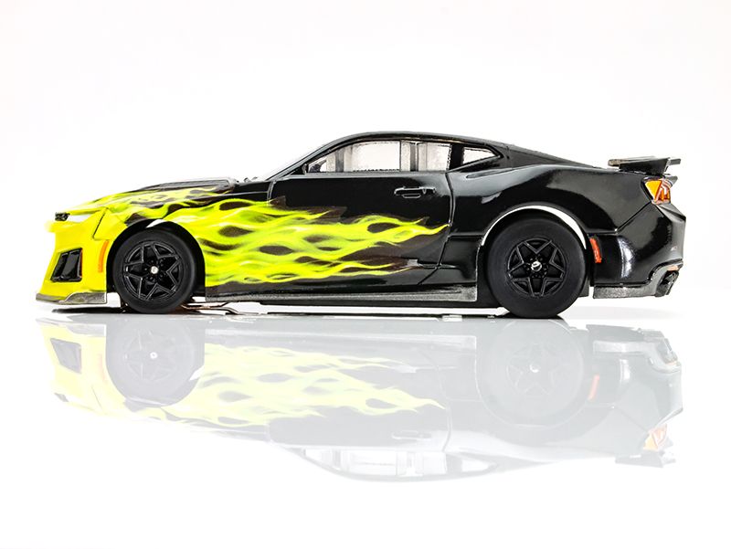 AFX Camaro ZL1 2021 - Wildfire Black/Lime