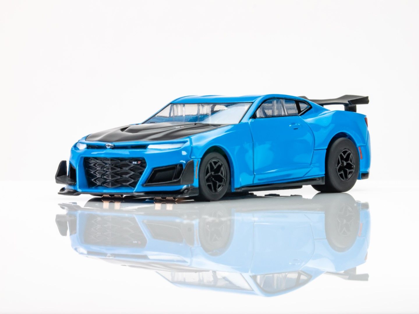 AFX 2021 Camaro 1LE - Rapid Blue