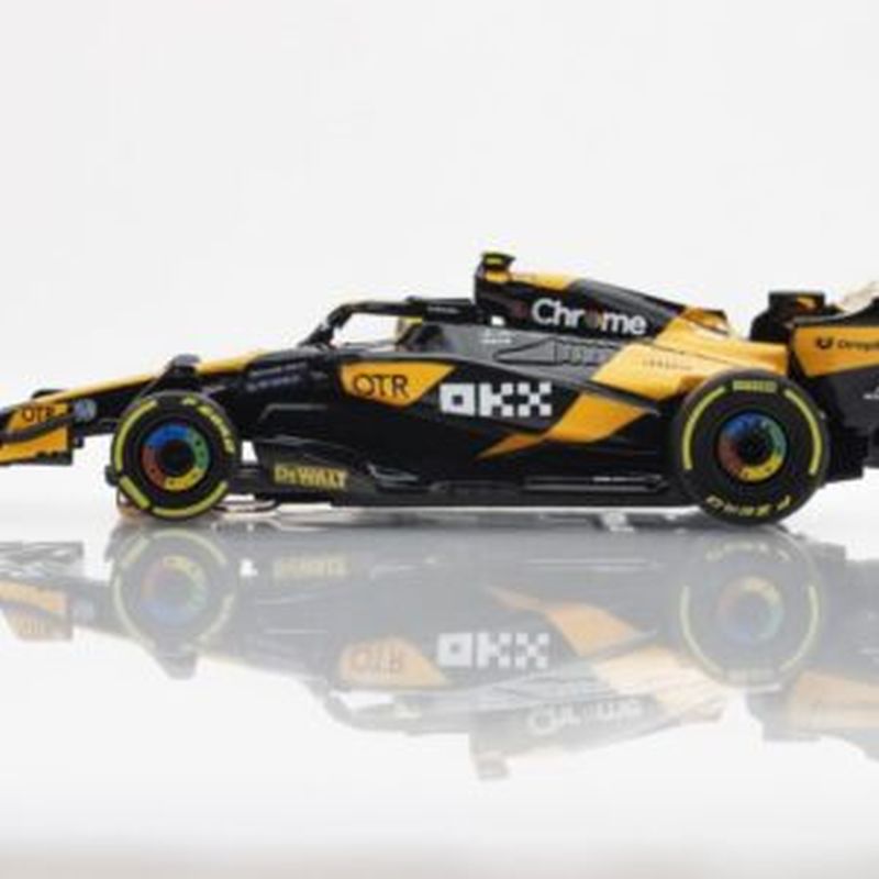 AFX McLaren F1 MCL 38 #4 AU 2024