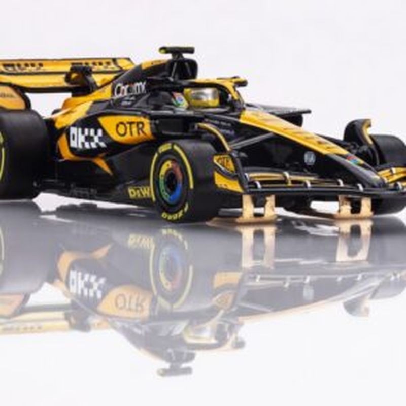 AFX McLaren F1 MCL 38 #4 AU 2024