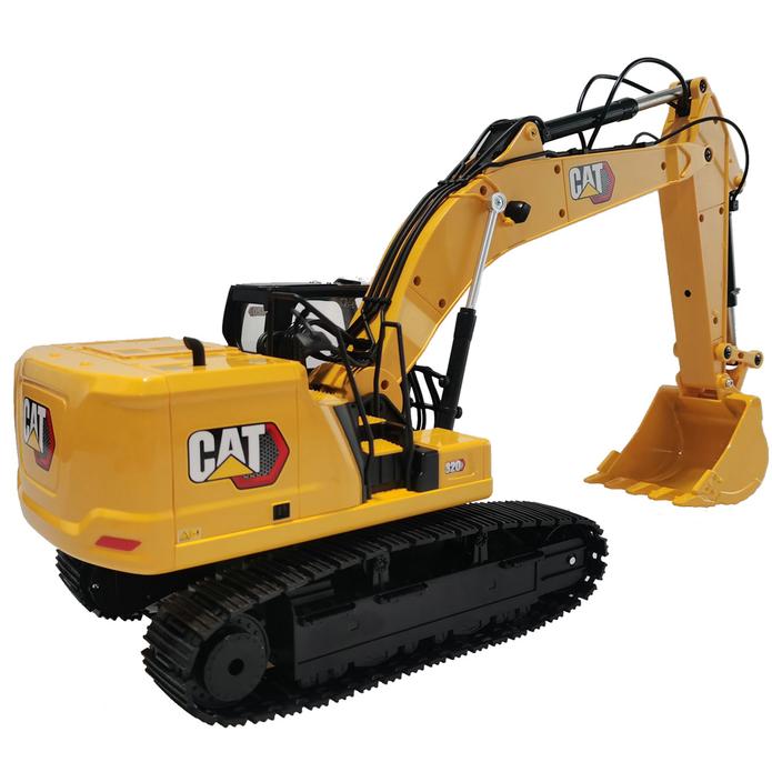Caterpillar 320 Hydraulic Excavator with Grapple and Hammer Attachments, RTR