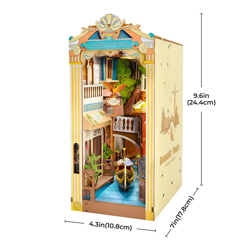 Romantic Venice Book Nook &amp; Wonderland