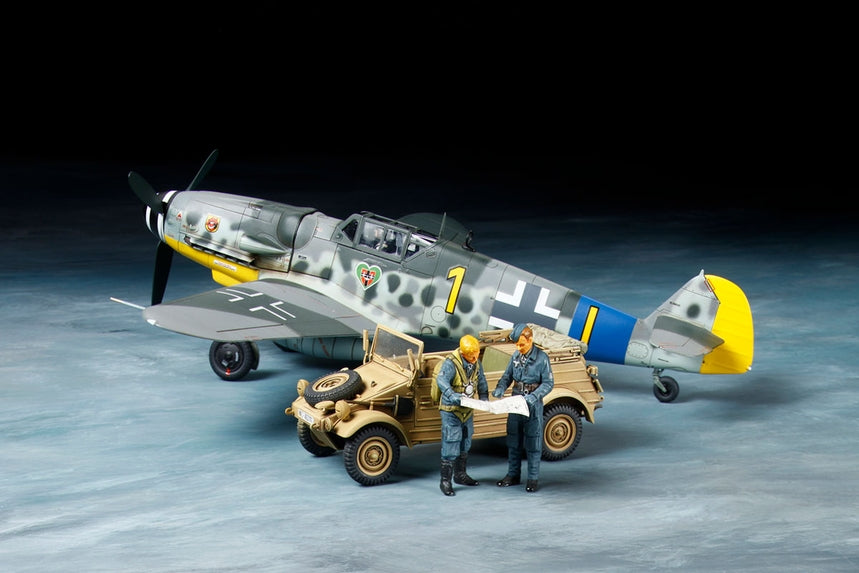 Tamiya 1/48 Messerschmitt Bf109 G-6 and Kubelwagen Type 82